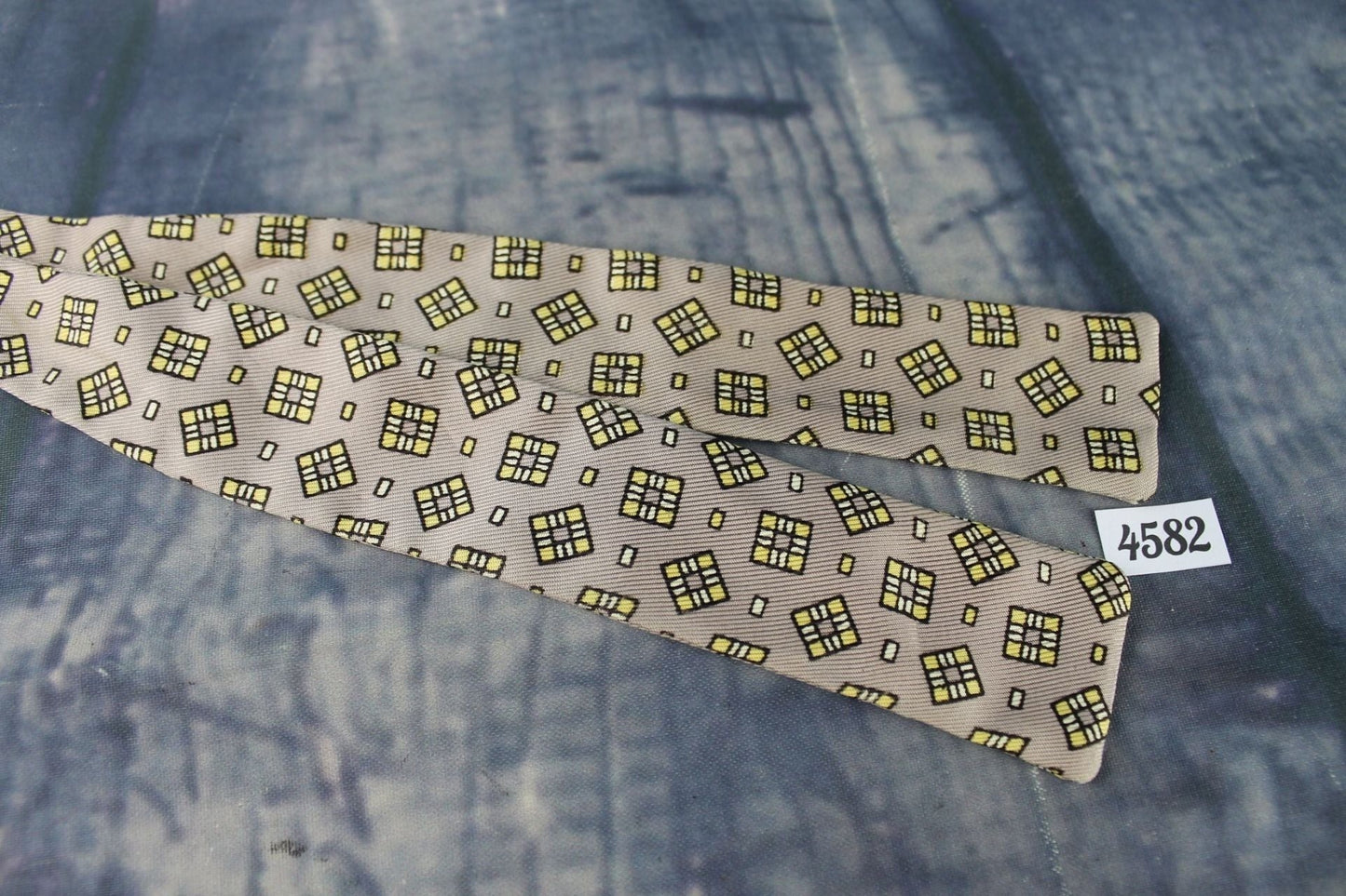 Superb Vintage Taupe Gold Black Self Tie Square End Skinny Bow Tie