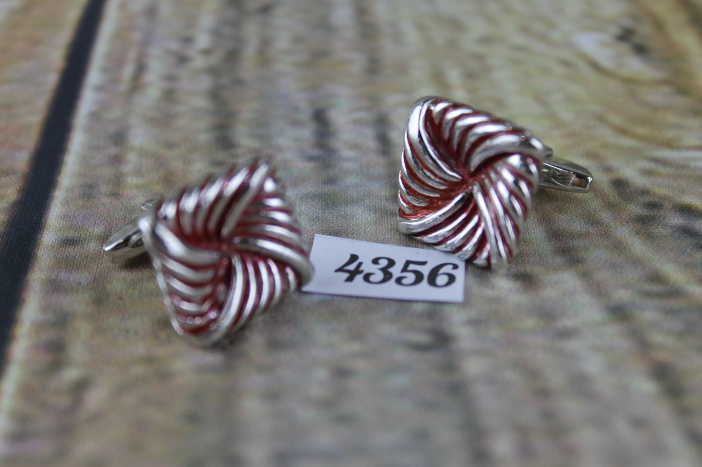 Vintage large square knot silver metal red enamel highlights cuff links