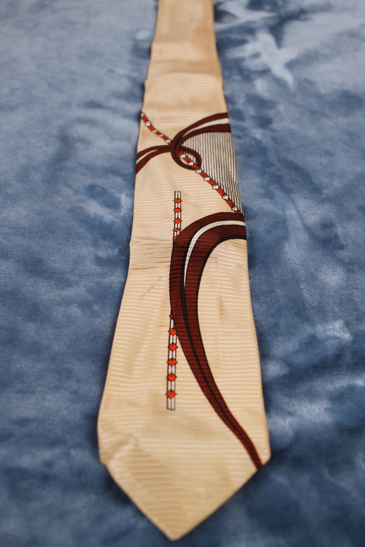 Vintage 1940s/50s cream brown orange pattern tie