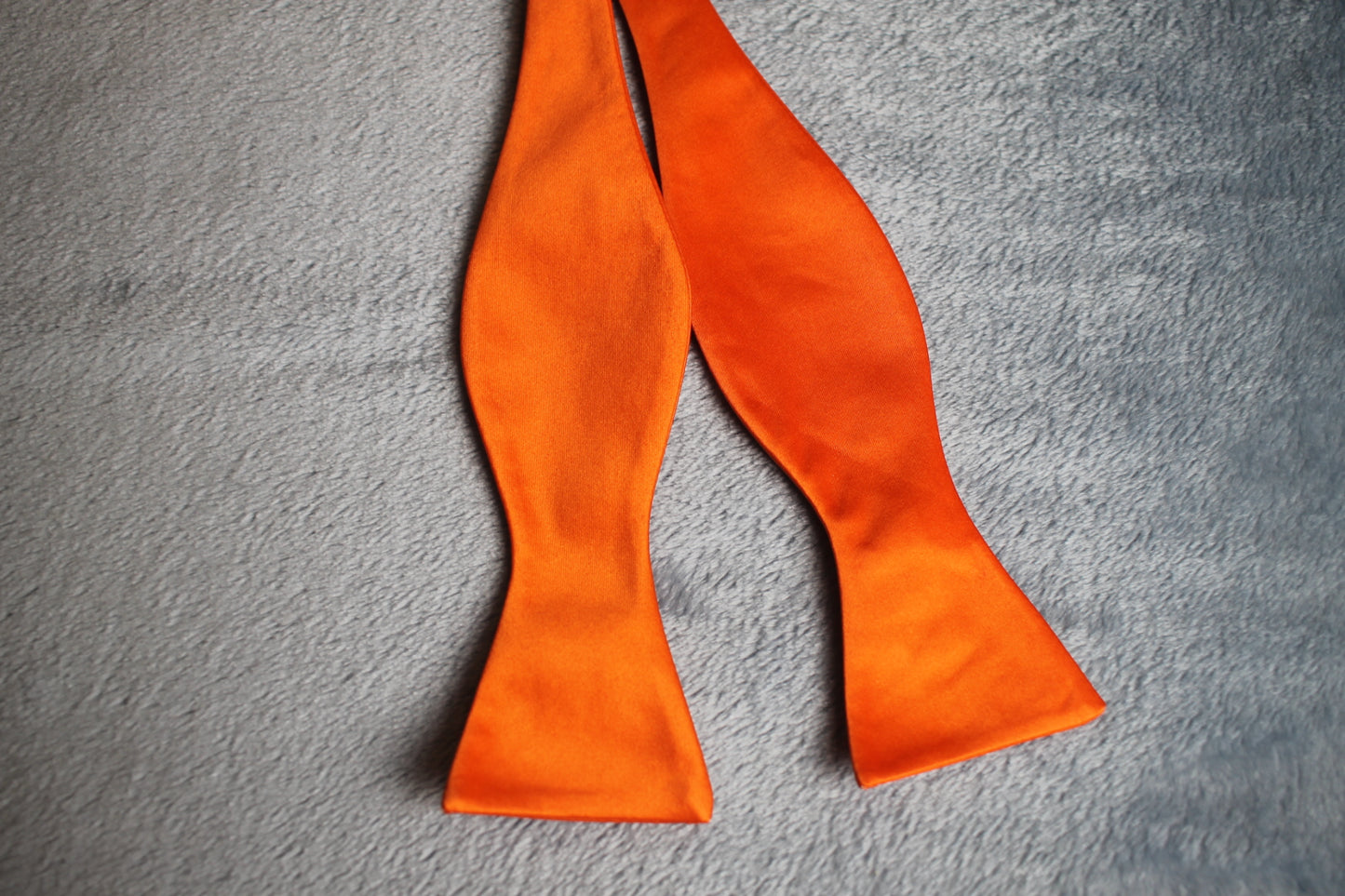 Vintage self tie thistle end orange bow tie adjustable