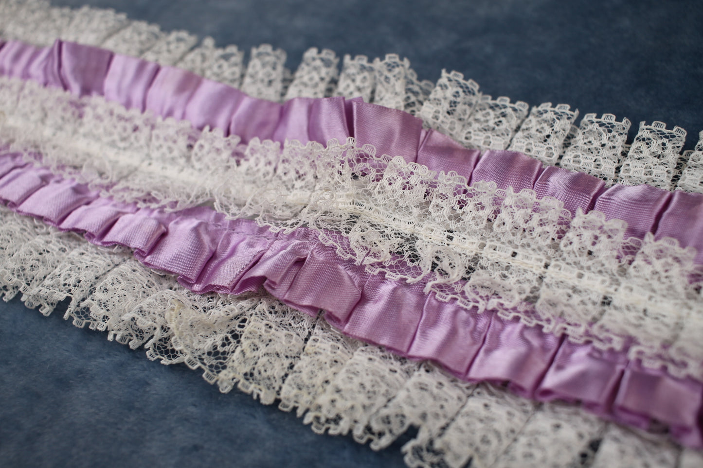 Vintage 1970s lilac white button on shirt frill ruffle