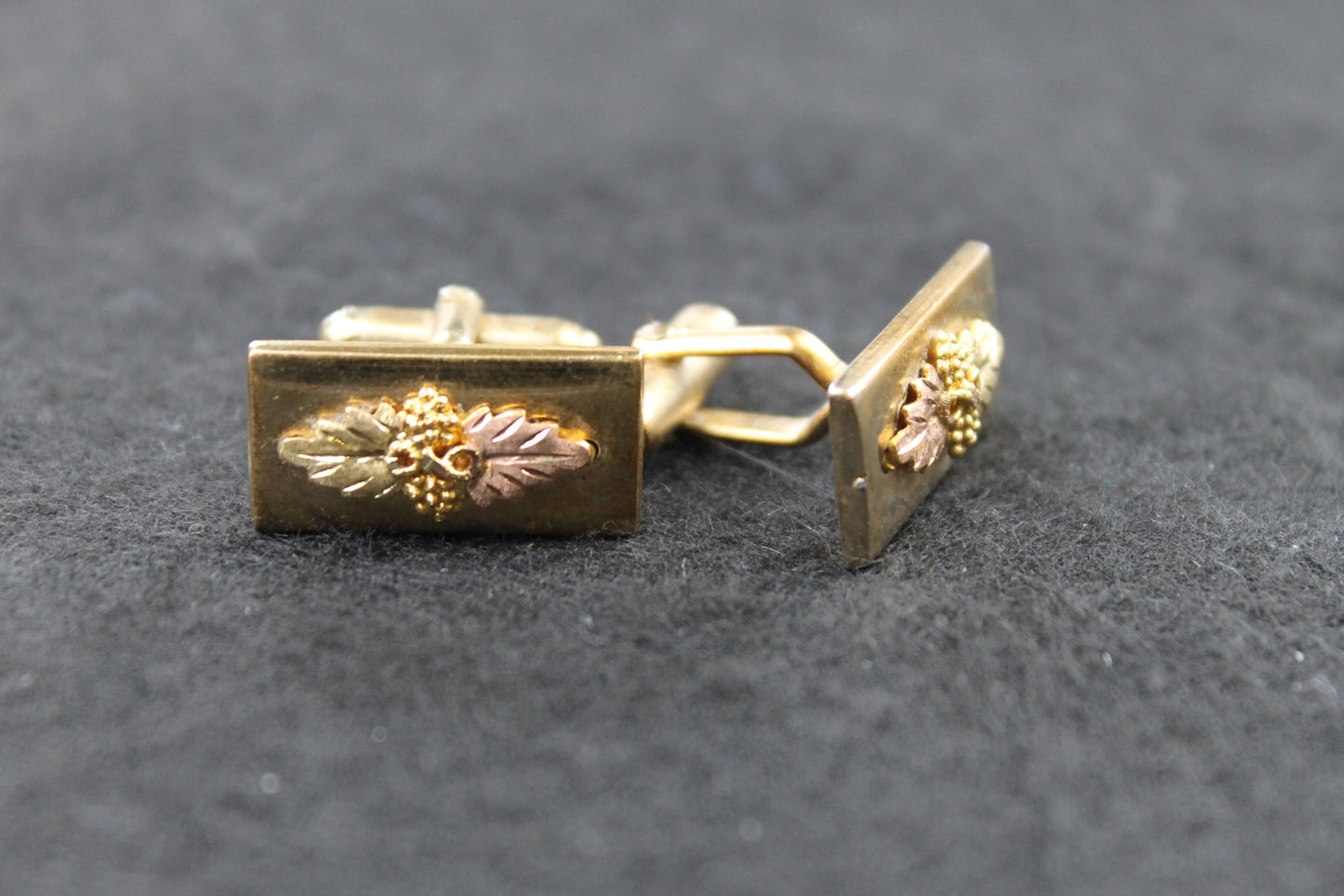 Vintage Anson Black Hills Gold Leaf Cufflinks