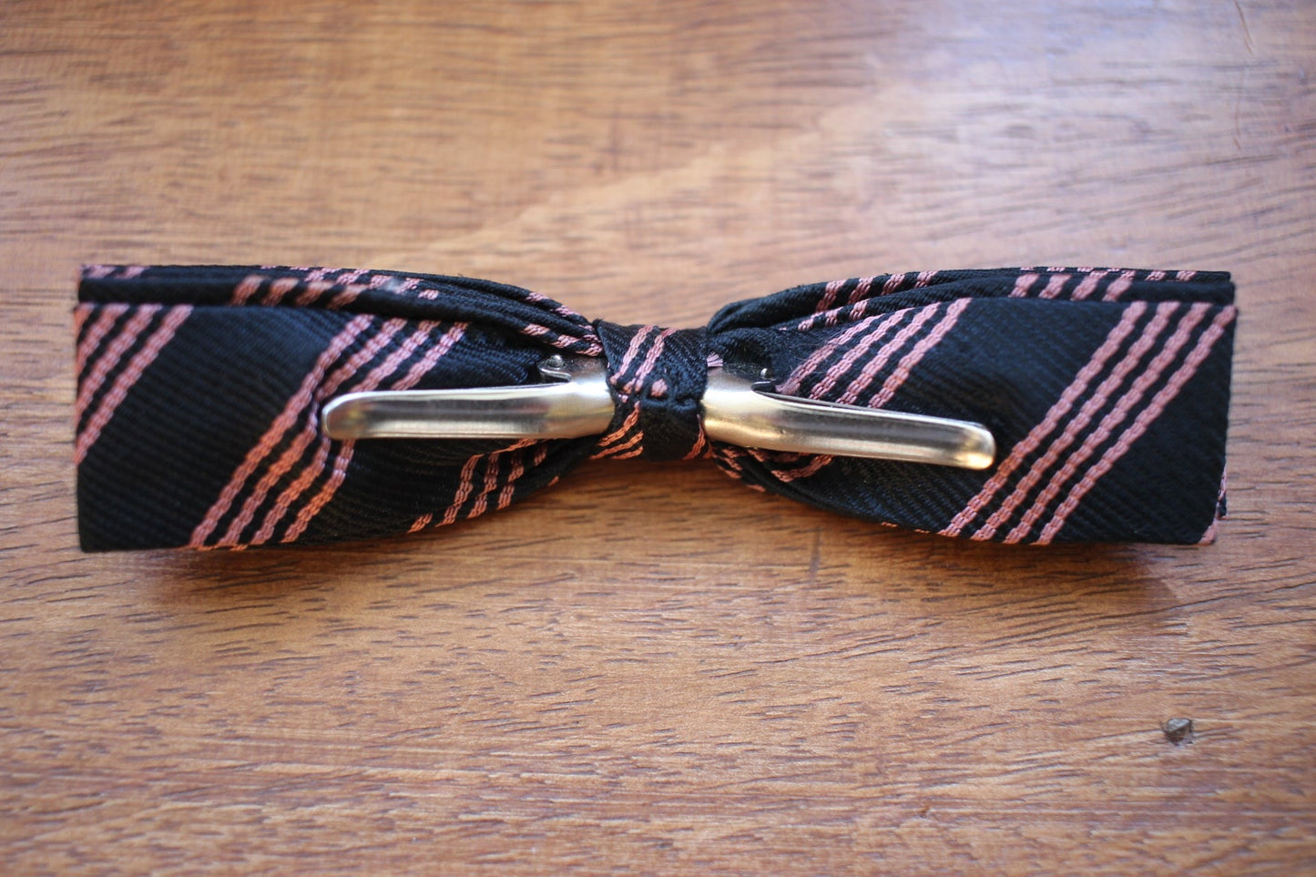 Vintage pre-tied clip on pink black striped pattern bow tie