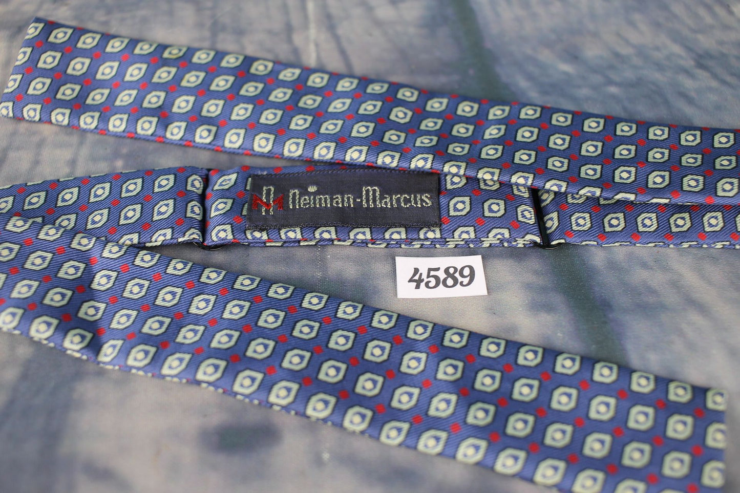 Vintage Nieman Marcus Skinny Straight Bow Tie Blue Red Ivory