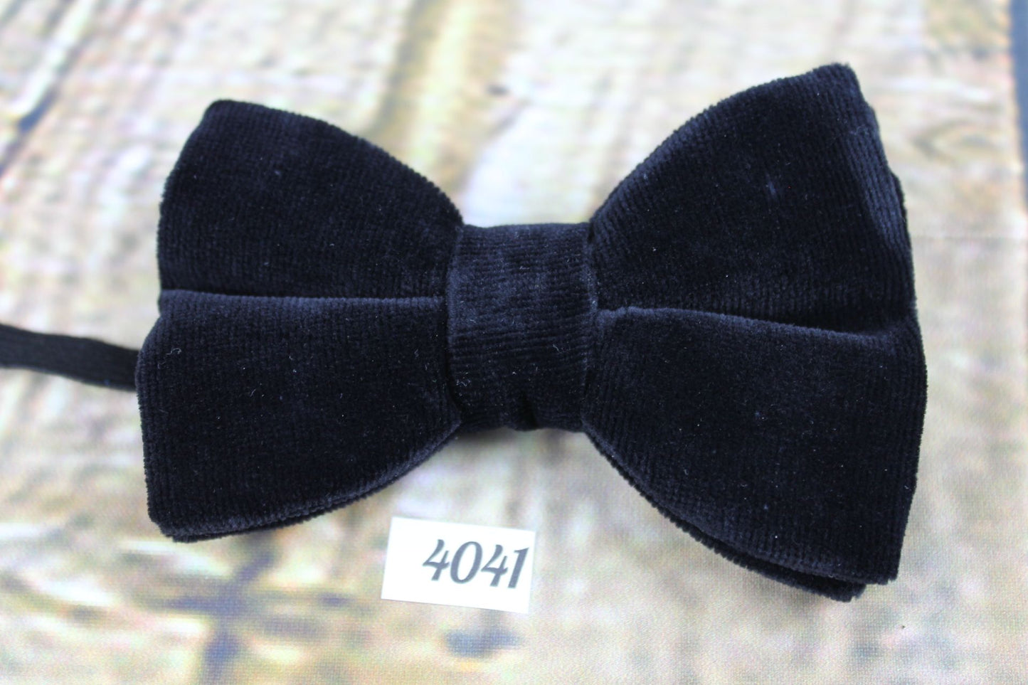 Vintage Classic Black Velvet Pre Tied Bow Tie Adjustable