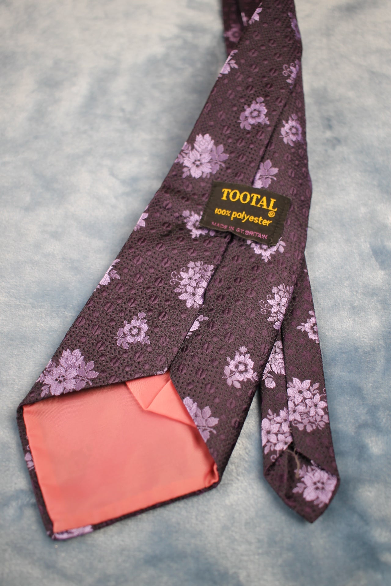 Vintage Tootal 1960s 2 tone purple floral kipper tie