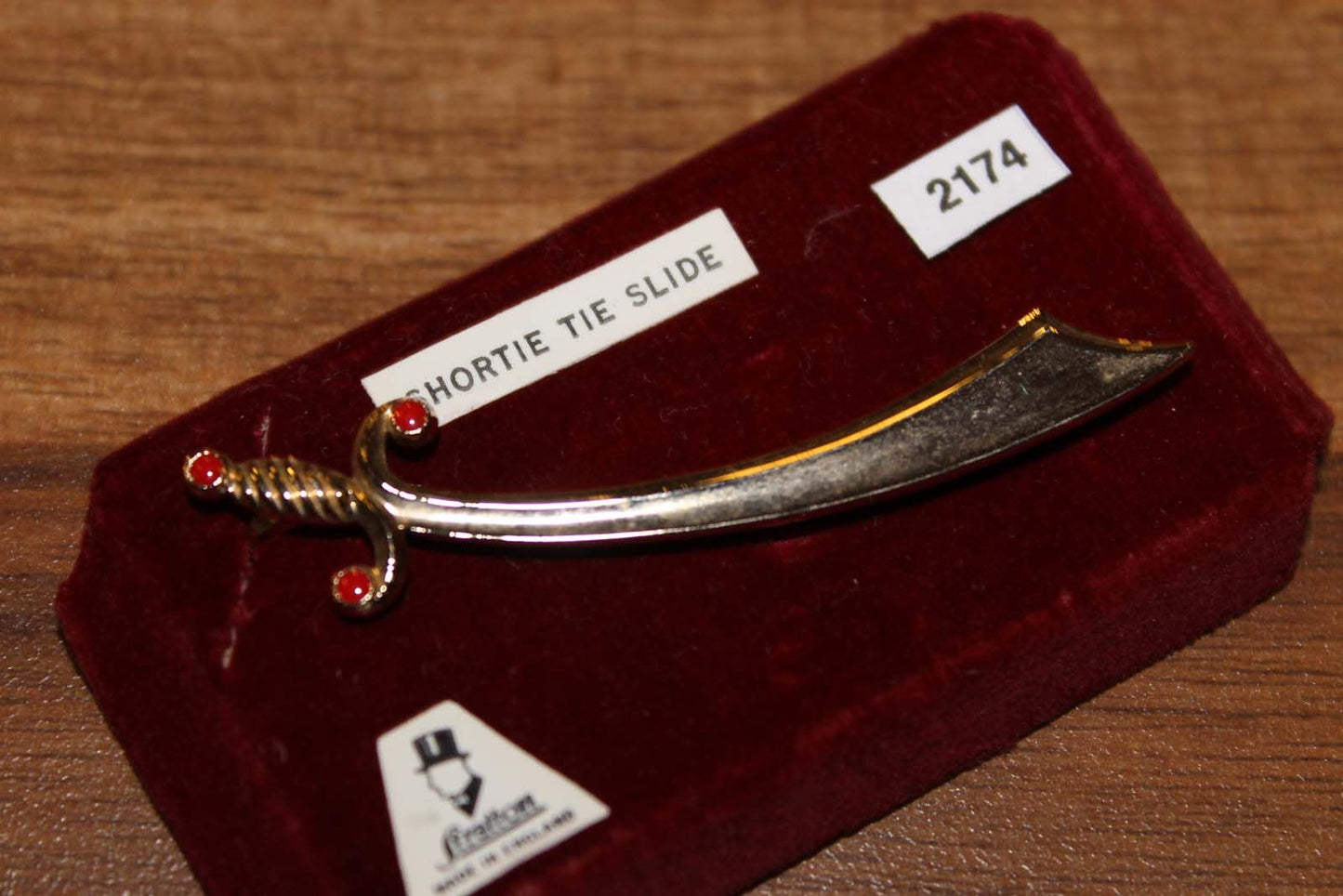 Vintage Stratton Made In England gold metal sword style tie slide