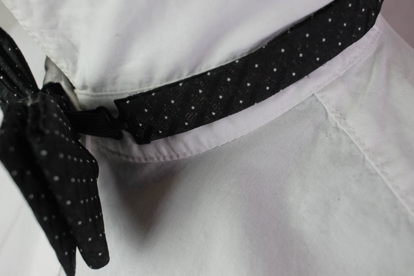 Vintage Frederick Theak pre-tied bow tie and handkerchief set black silver sparkly spotted pattern adjustable