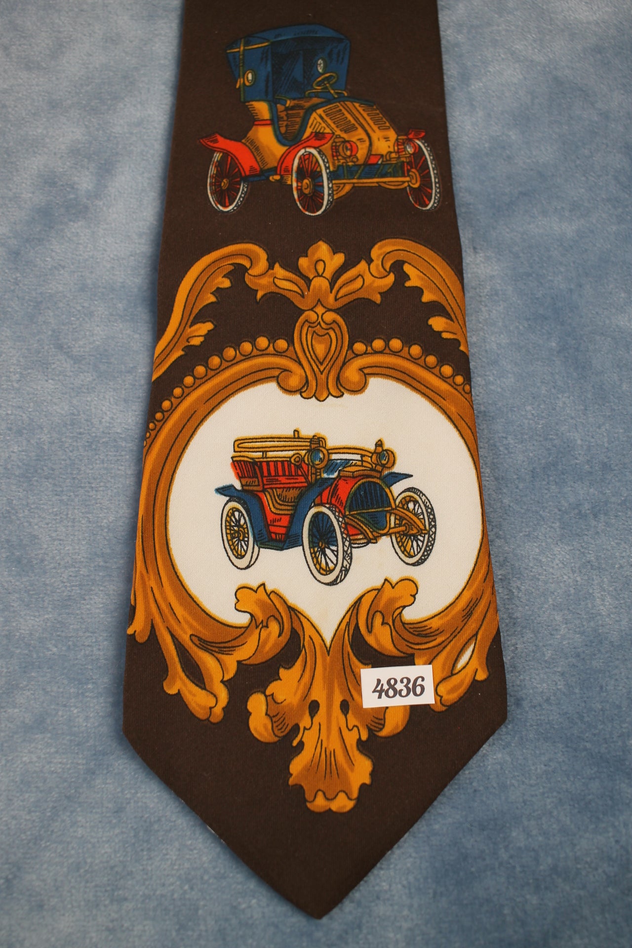 Vintage 1960s/70s vintage cars pattern tie