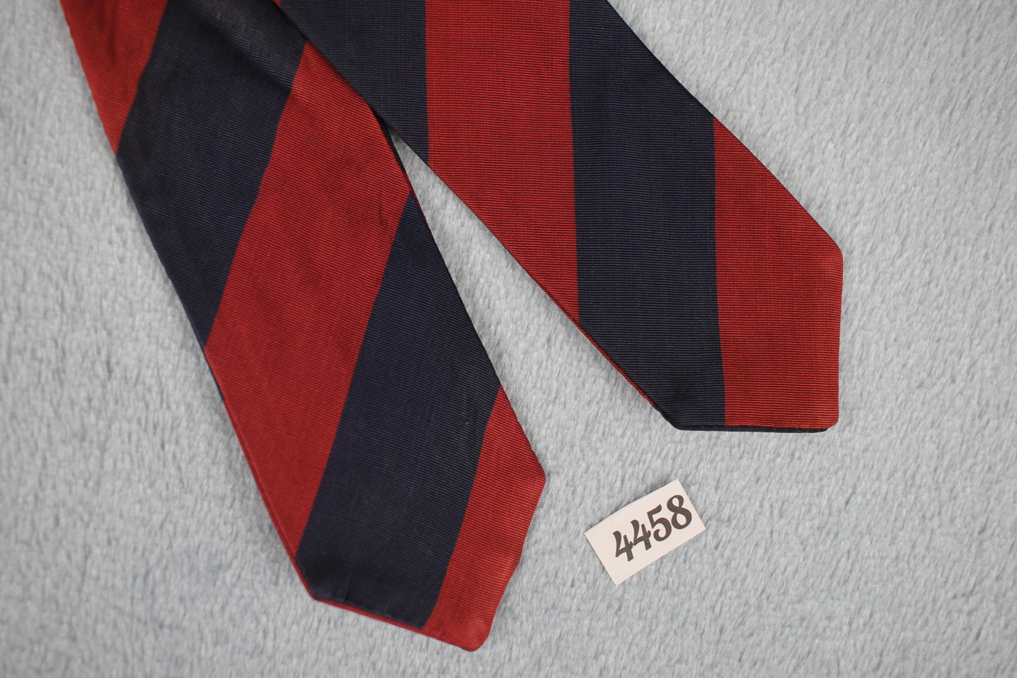 Vintage Prest-o-Size self tie arrow end navy red bow tie adjustable