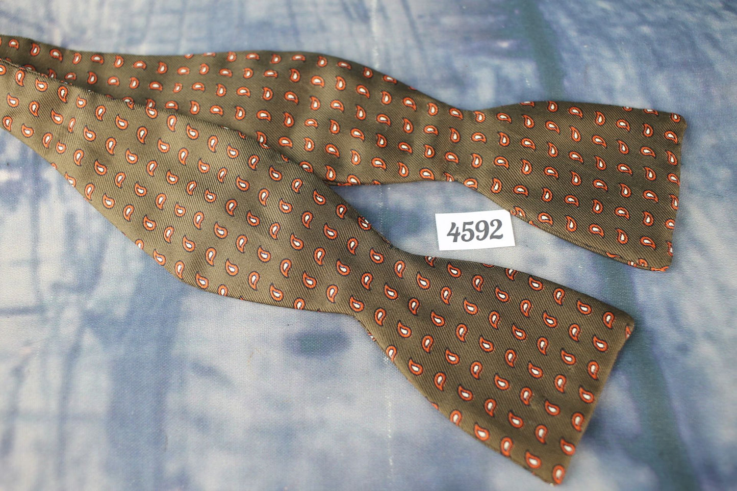 Vintage Straight End Thistle Bow Tie Brown Orange Repeat Pattern Adjustable