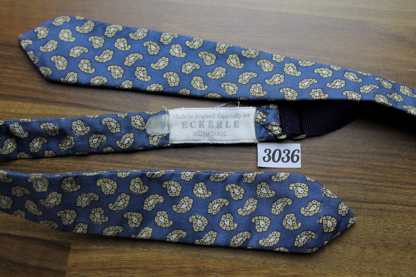 Vintage English Eckerle Paisley Self Tie Skinny Arrow End Bow Tie