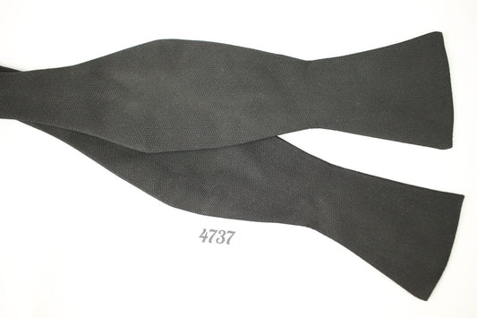Vintage Dead Stock Black Made in USA Self Tie Square End Narrow Thistle Bow Tie Adjustable