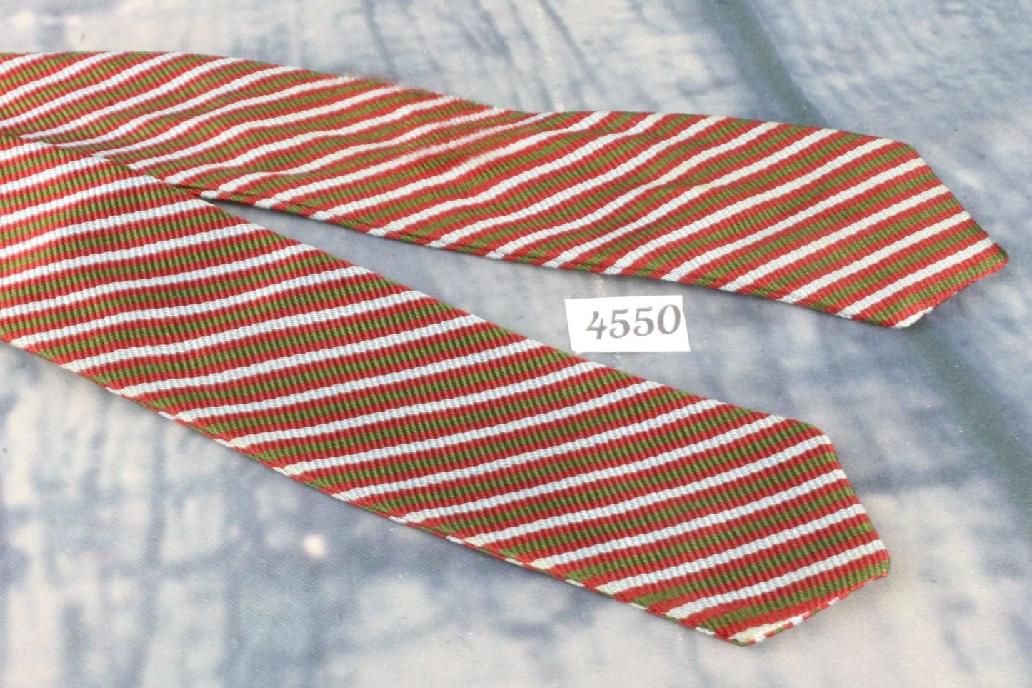 Superb Vintage Grey Green Red Striped Self Tie Arrow End Straight Bow Tie