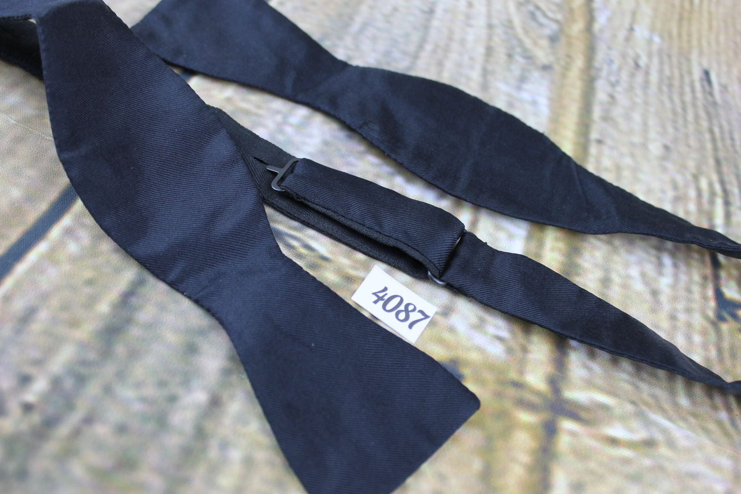 Vintage Self Tie Straight End Thistle Bow Tie Classic Black