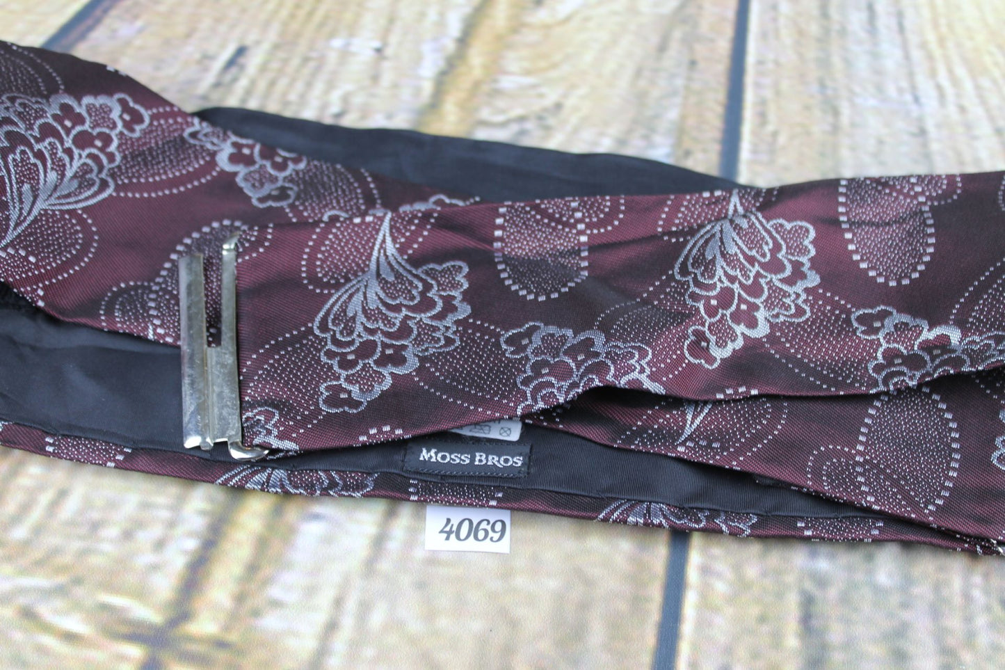 Vintage Moss Bros Burgundy Silver Floral Adjustable Pleated Cummerbund