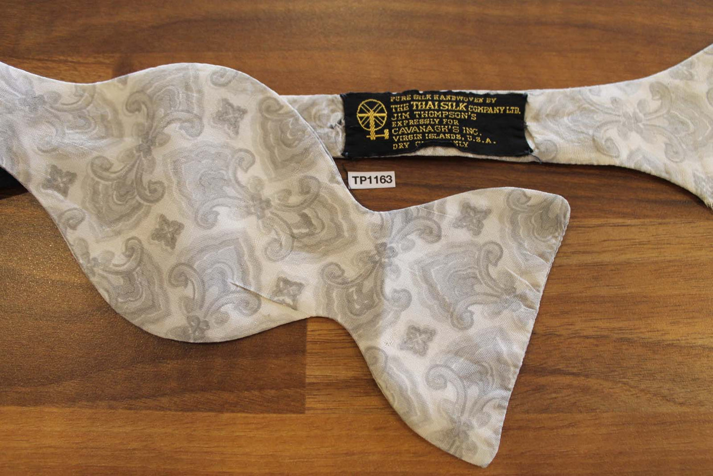 Vintage The Thai Silk Company Champagne Self Tie Straight End Thistle Bow Tie