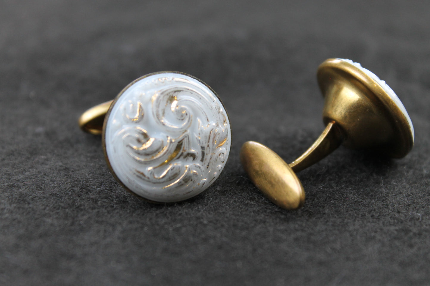 Vintage Pastel Relief Pattern Cufflinks