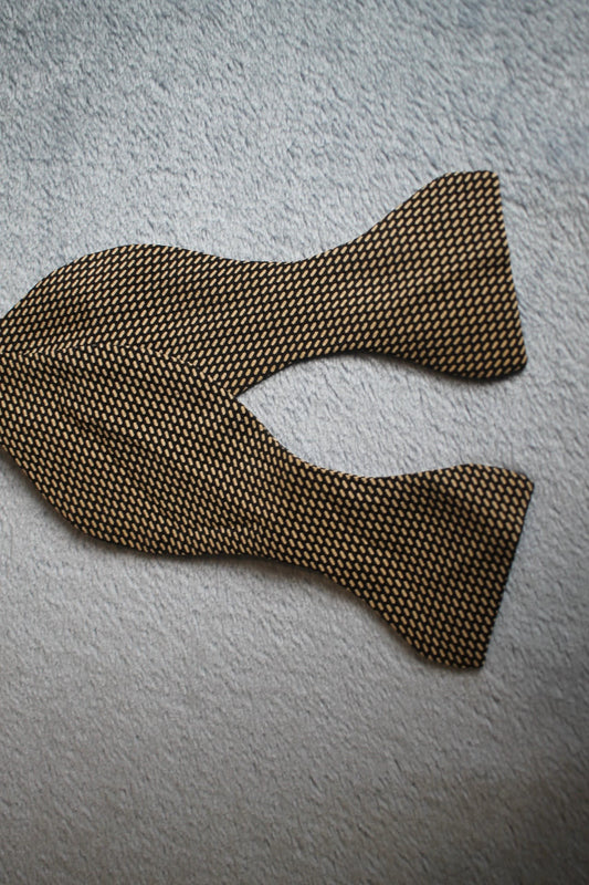 Vintage self tie thistle end brown check pattern bow tie adjustable