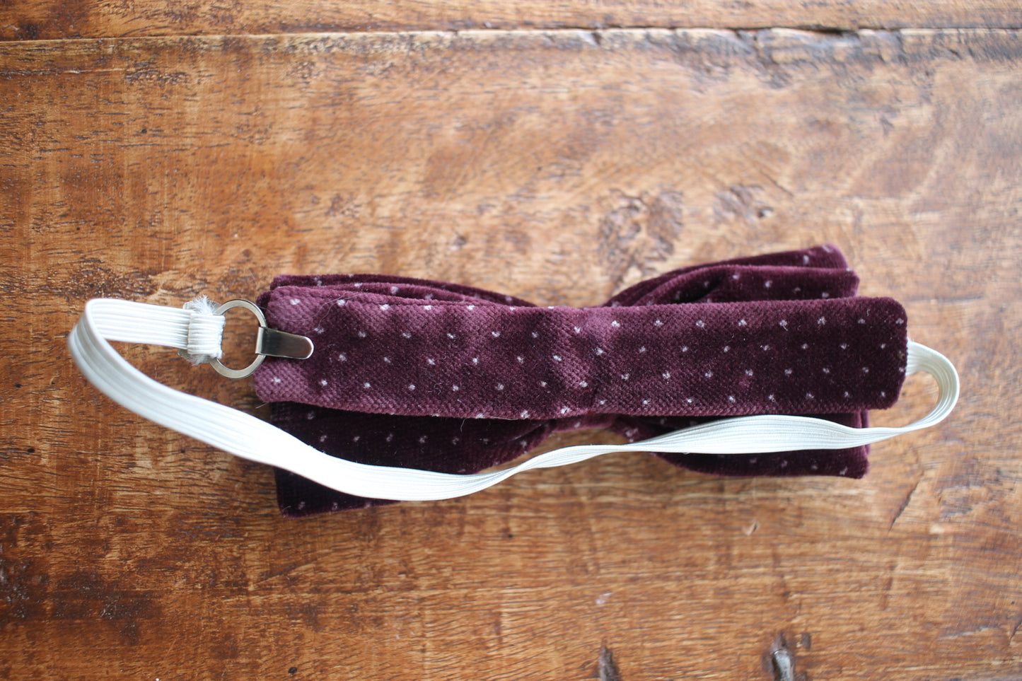 Vintage pre-tied velvet dark purple white spots pattern bow tie adjustable