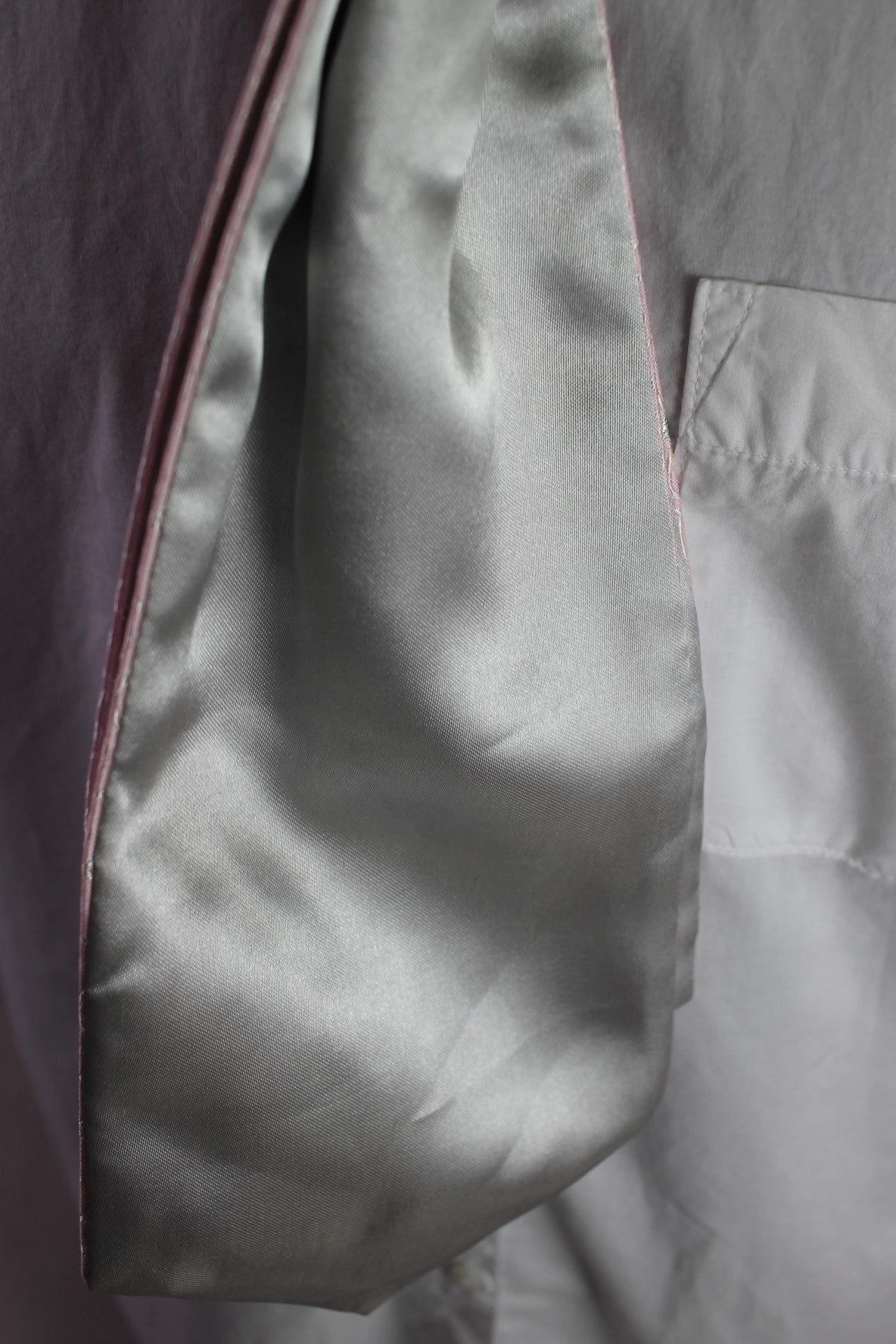 Vintage pre-tied baby pink silver pattern wedding cravat adjustable