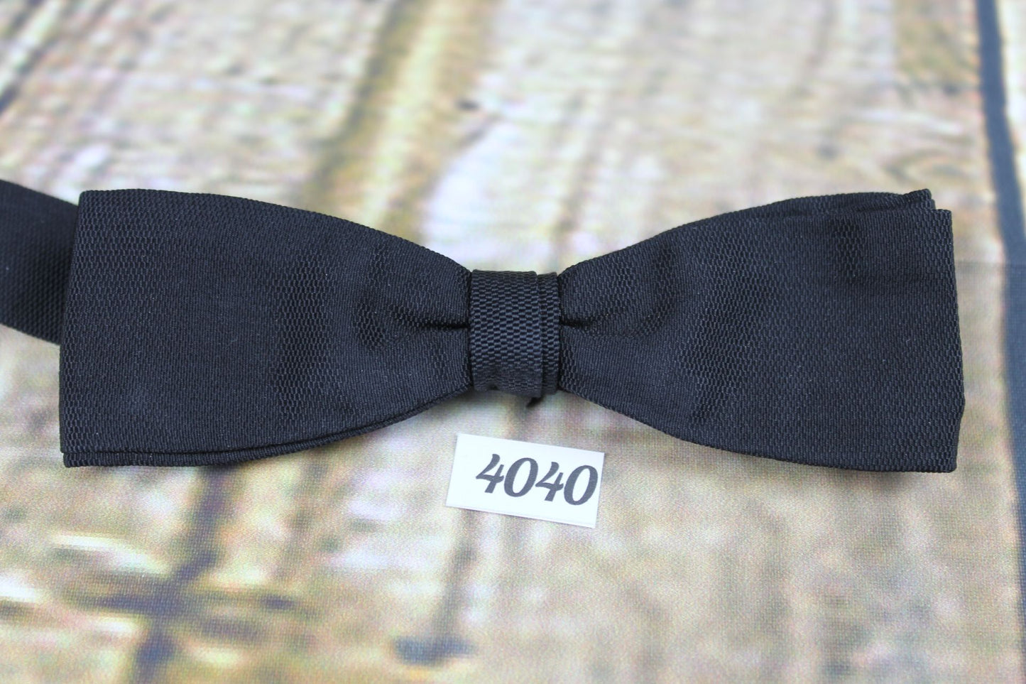 Vintage Classic Black Grosgrain Pre-Tied Bow Tie Adjusts to Fit All Sizes