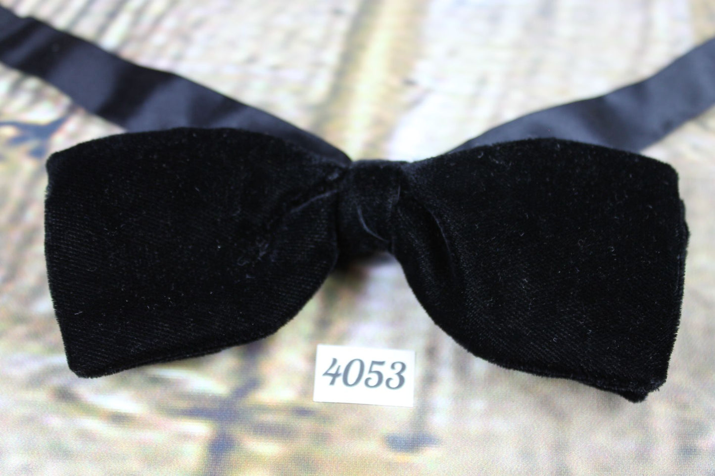 Vintage 1970s Black Velvet Pre-Tied Drop Bow Tie Adjustable