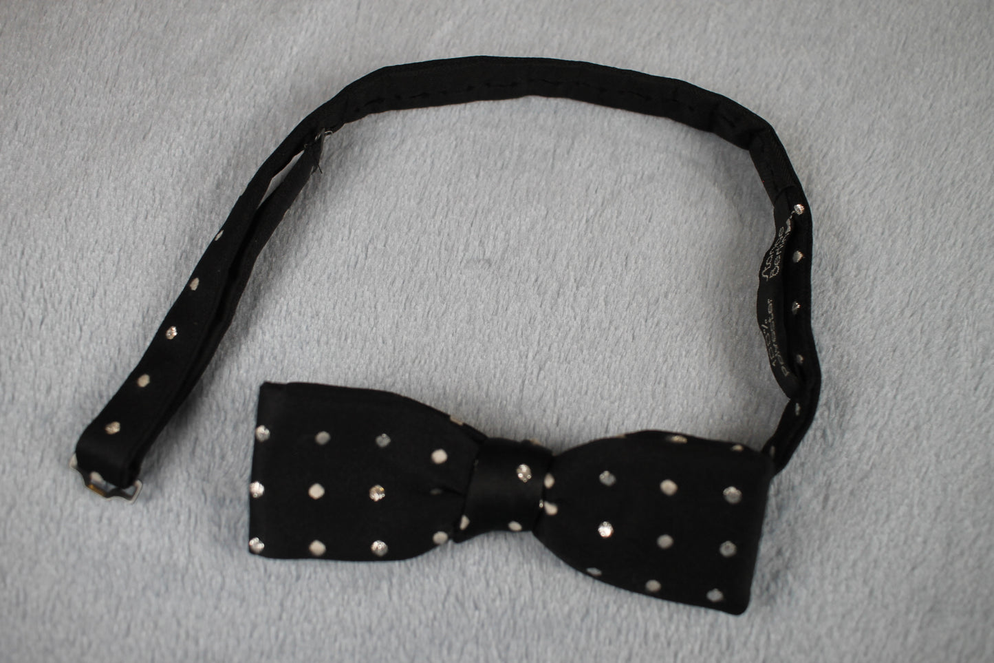 Vintage Stange Berlin pre-tied black silver dot pattern bow tie adjustable