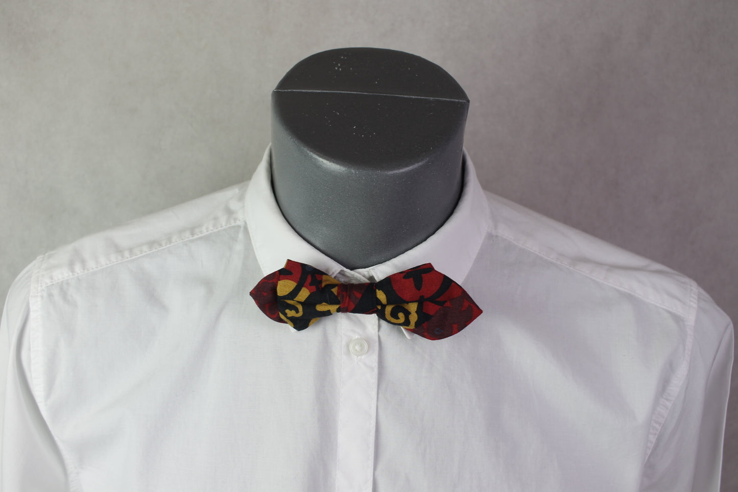 Vintage Matinique pre-tied red mustard black pattern bow tie adjustable