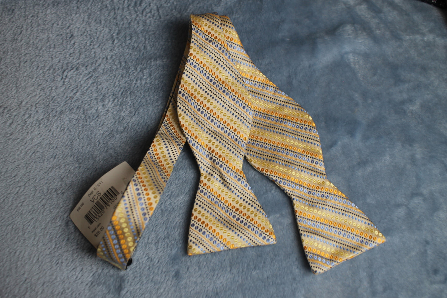 Vintage Bruno Piatelli self tie thistle end all silk gold bronze blue pattern bow tie