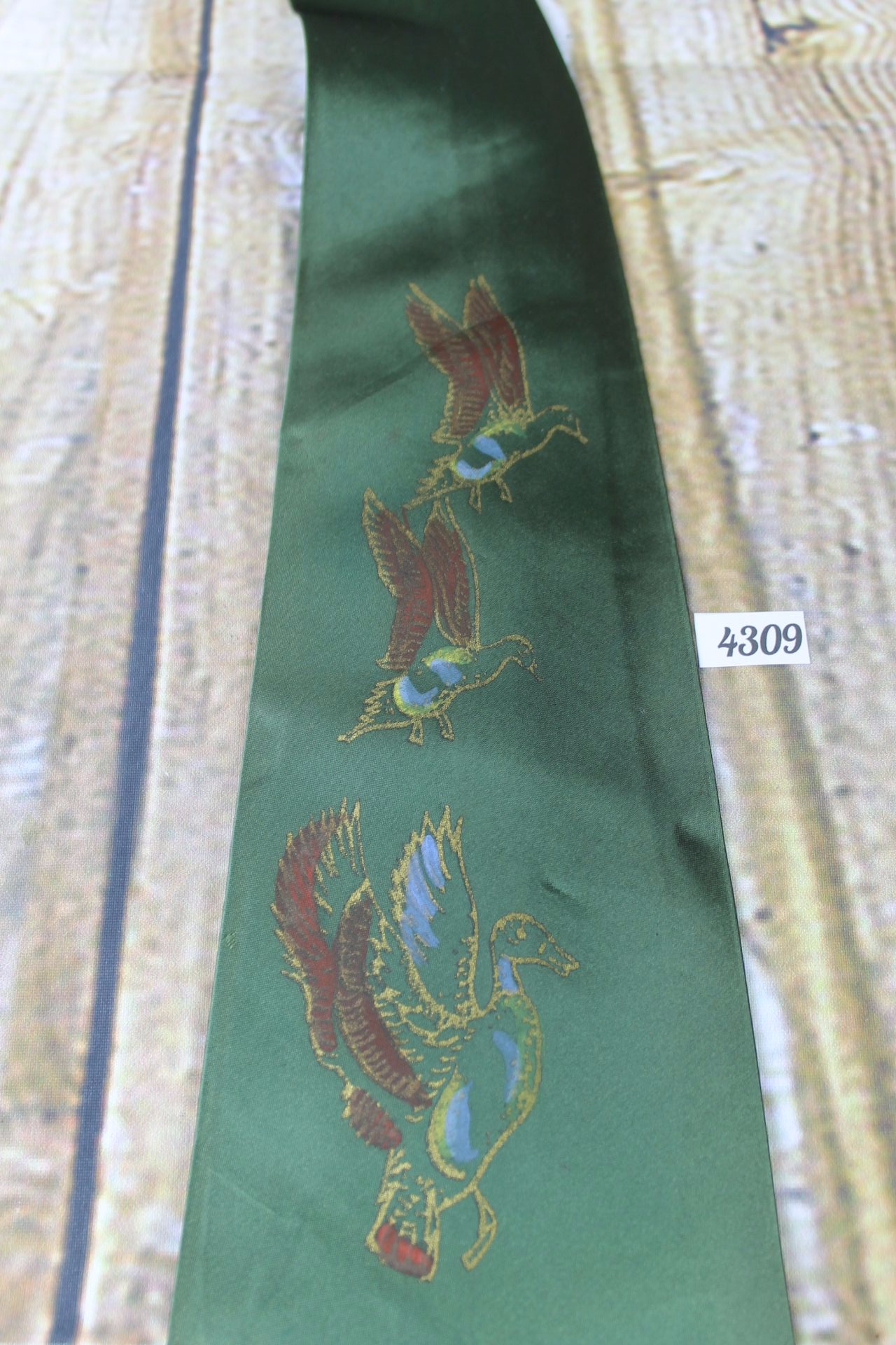 Superb Vintage 1940s/1950s Hand Painted Dark Green Wild Ducks Tie Lindy hop Swing