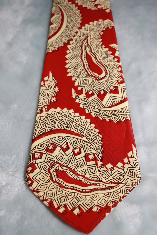 Vintage Regal Large Paisley Red Cream Swing Tie 1940s/50s
