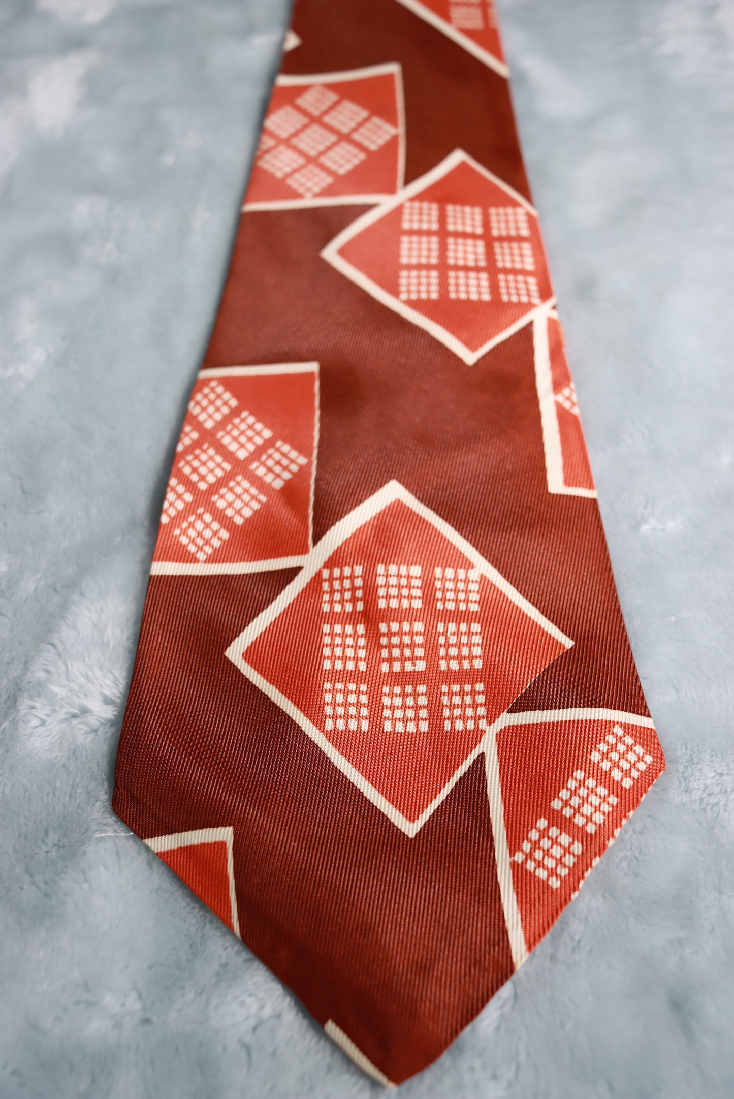 Vintage Adam Squares and Diamonds Swing Tie 1940s/50s