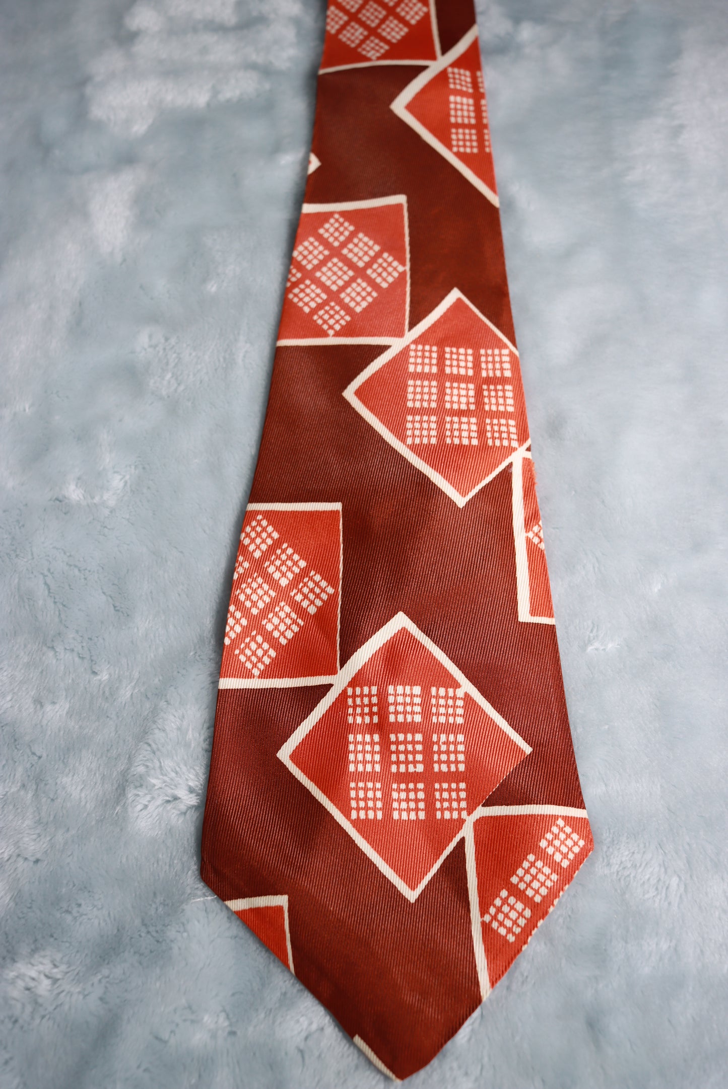 Vintage Adam Squares and Diamonds Swing Tie 1940s/50s