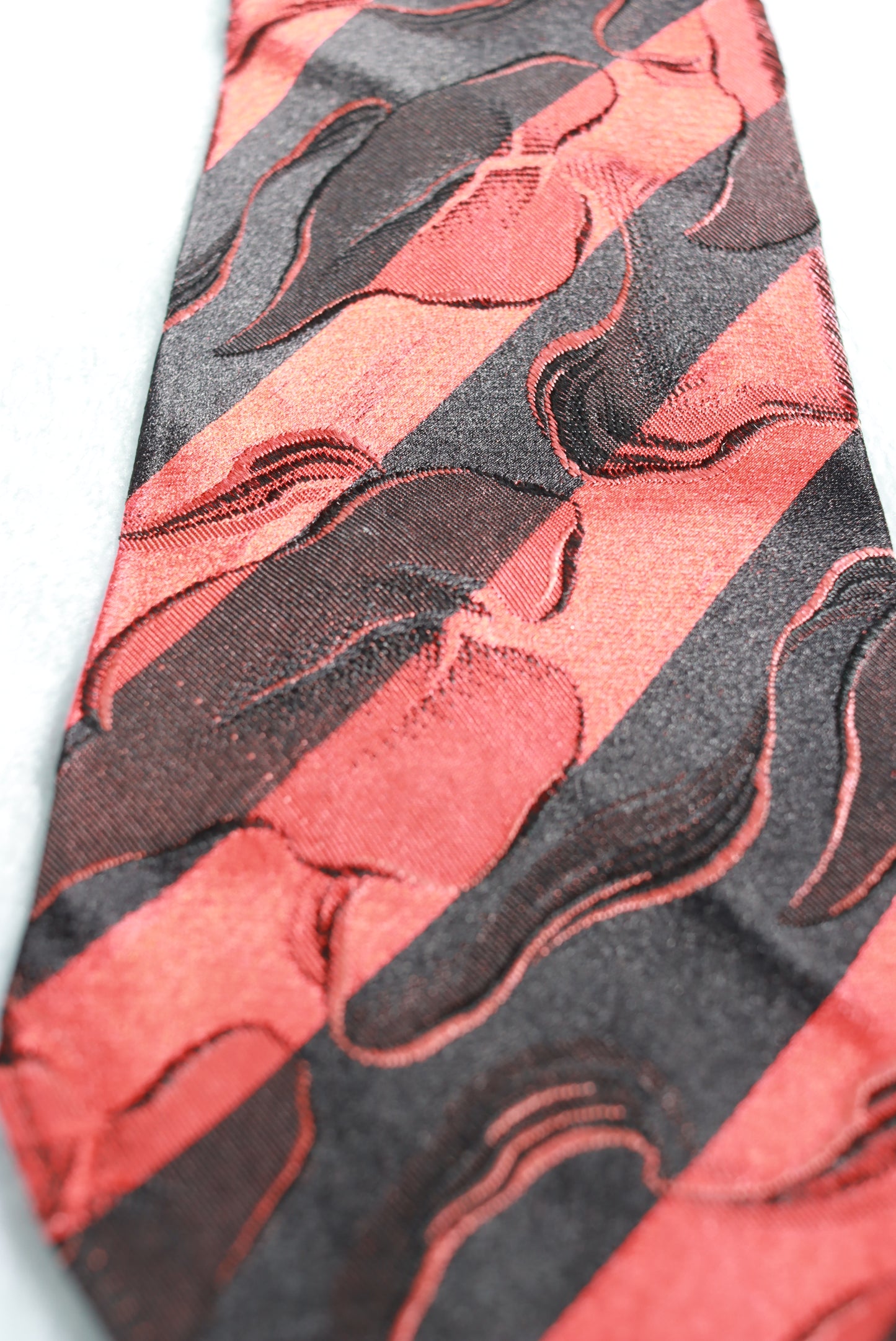 Vintage Red Black Silk Grayco Styled in Hollywood Tie