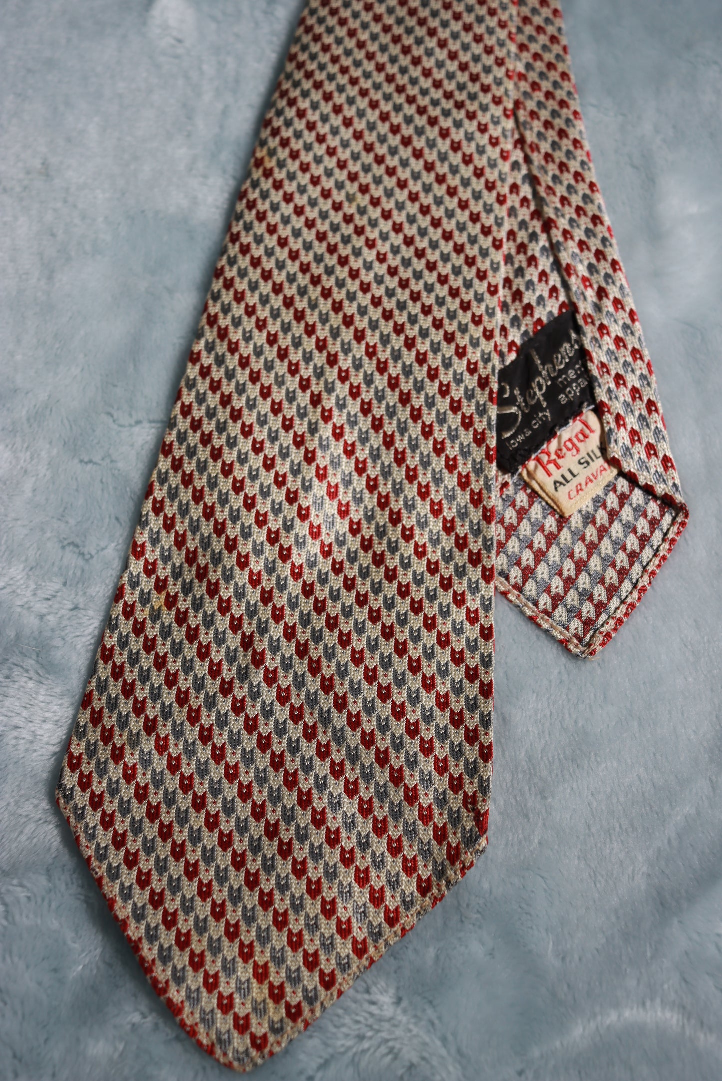 Vintage Regal Cravats All Silk Swing Tie 1940s/50s