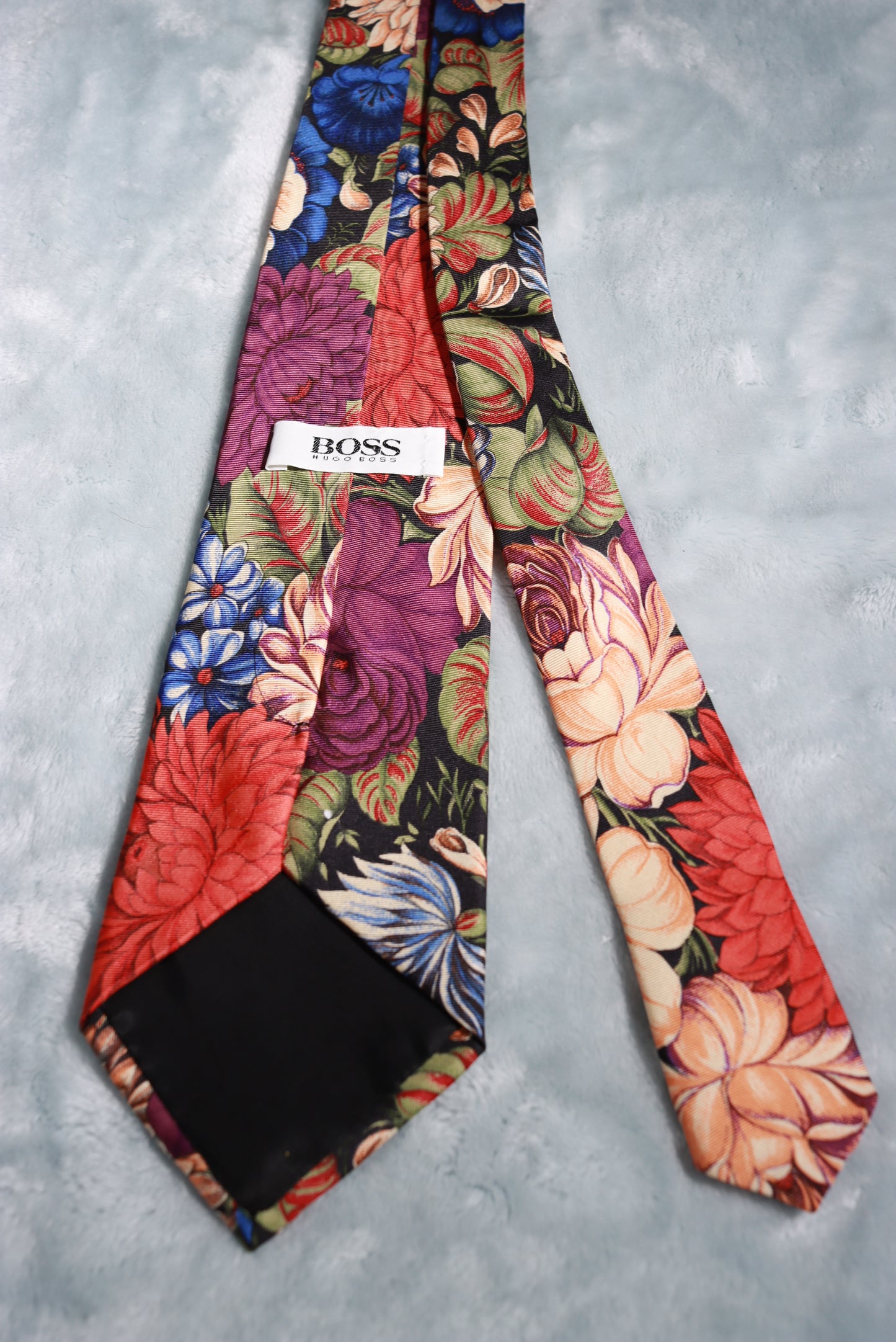 Vintage Hugo Boss Italian 100% Silk Floral Tie