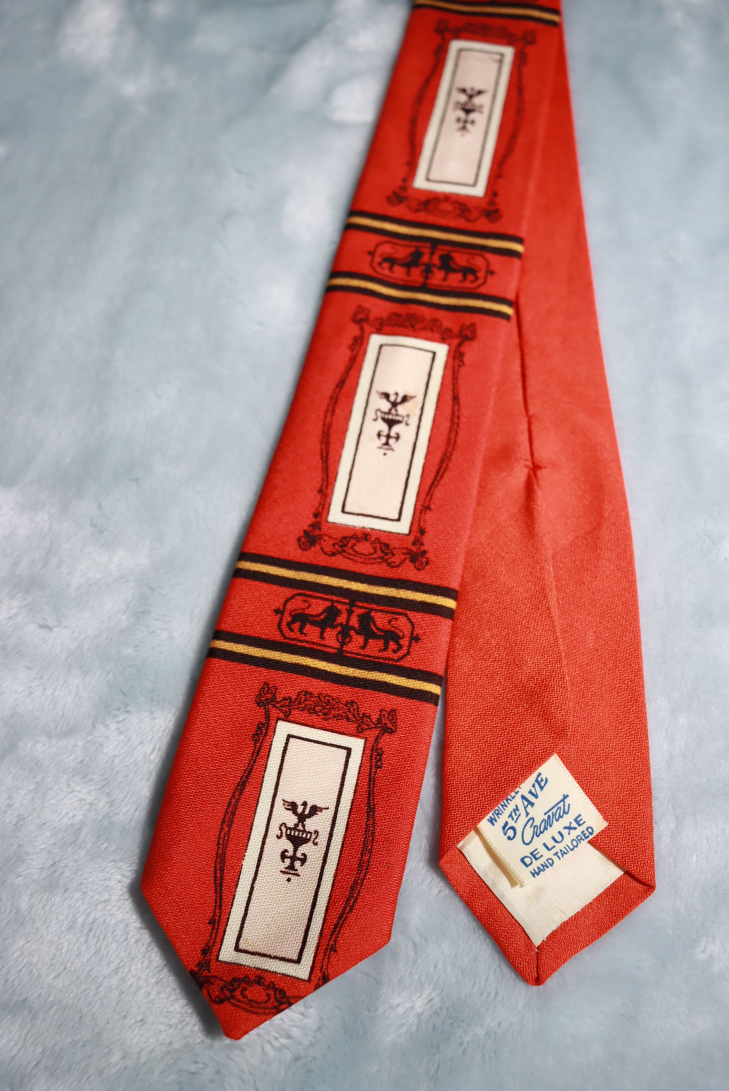 Vintage 5th Avenue Cravat Classis Design Hand Tailored Tie