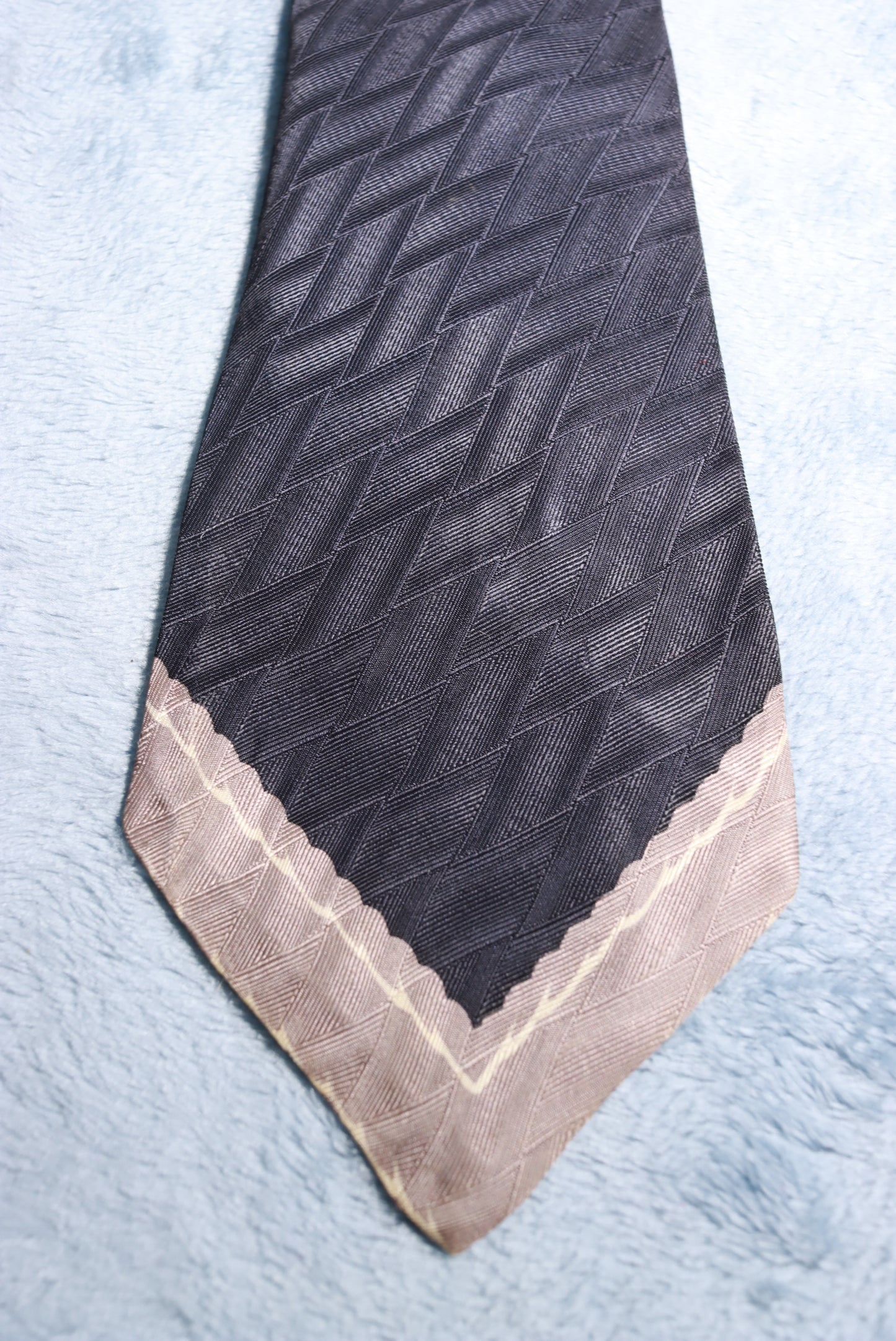 Wembley Geese In Flight Jacquard Vintage Tie