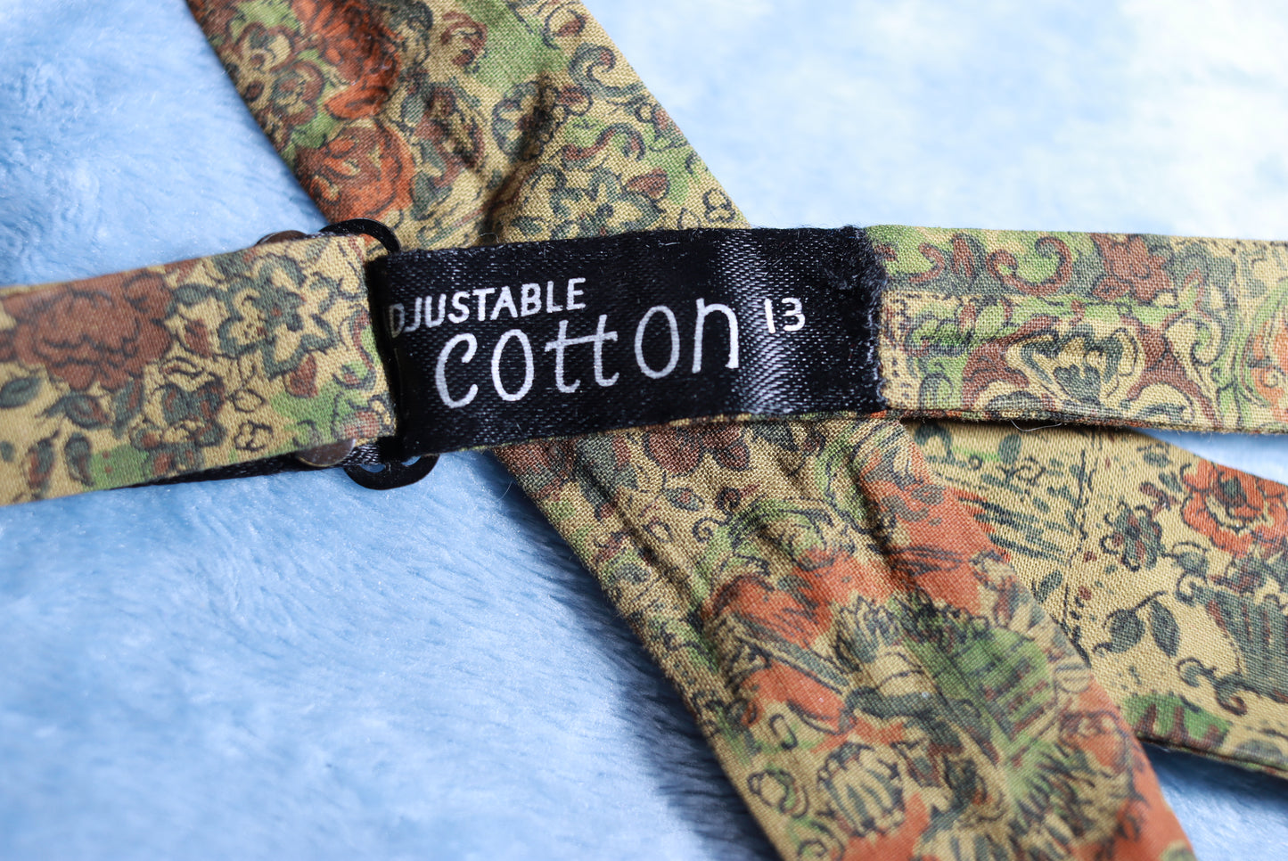 Vintage Cotton Ernst Subdued Pattern Paddle Bow Tie