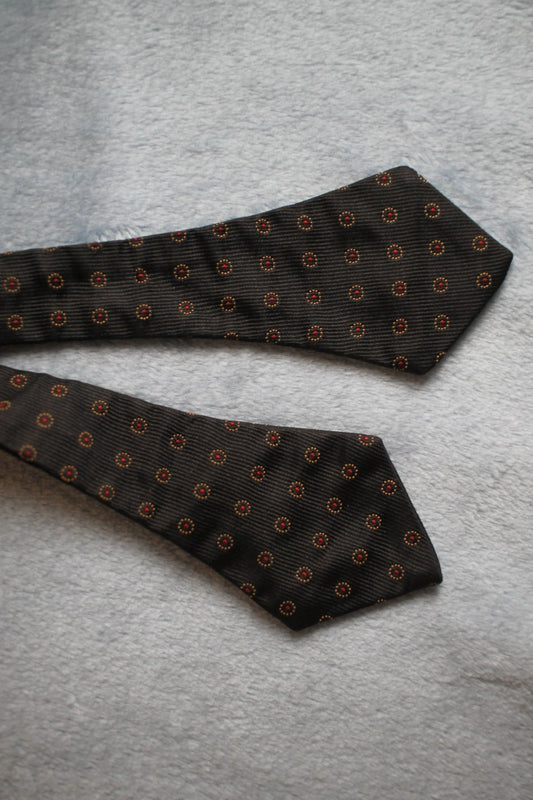 Vintage self tie arrow end all silk black red gold circles pattern bow tie