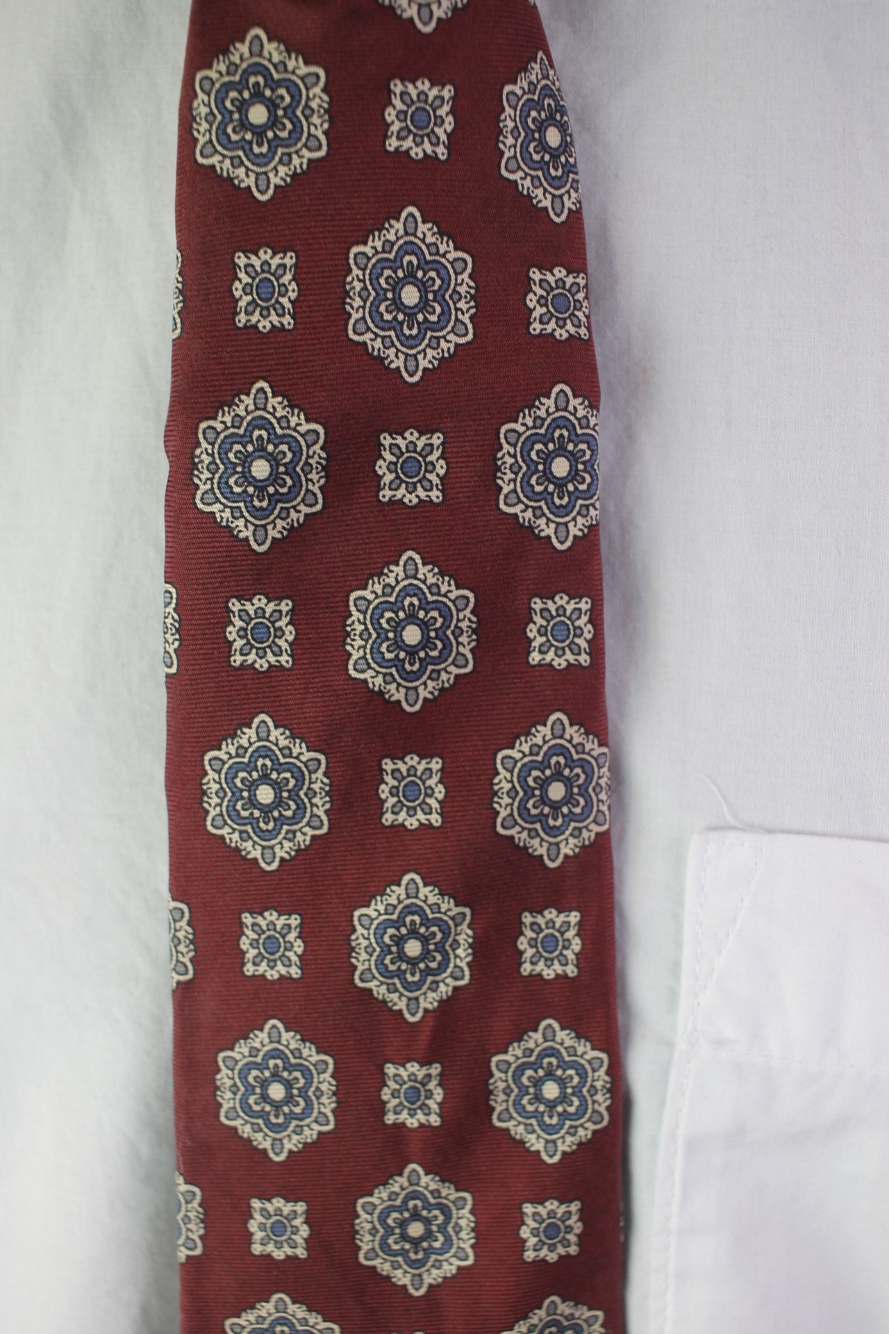 Vintage Stafford USA all silk brown cream motifs tie