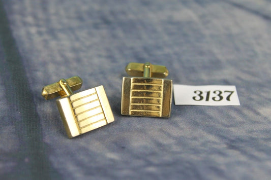 Vintage Swank Gold Metal Cuff Links