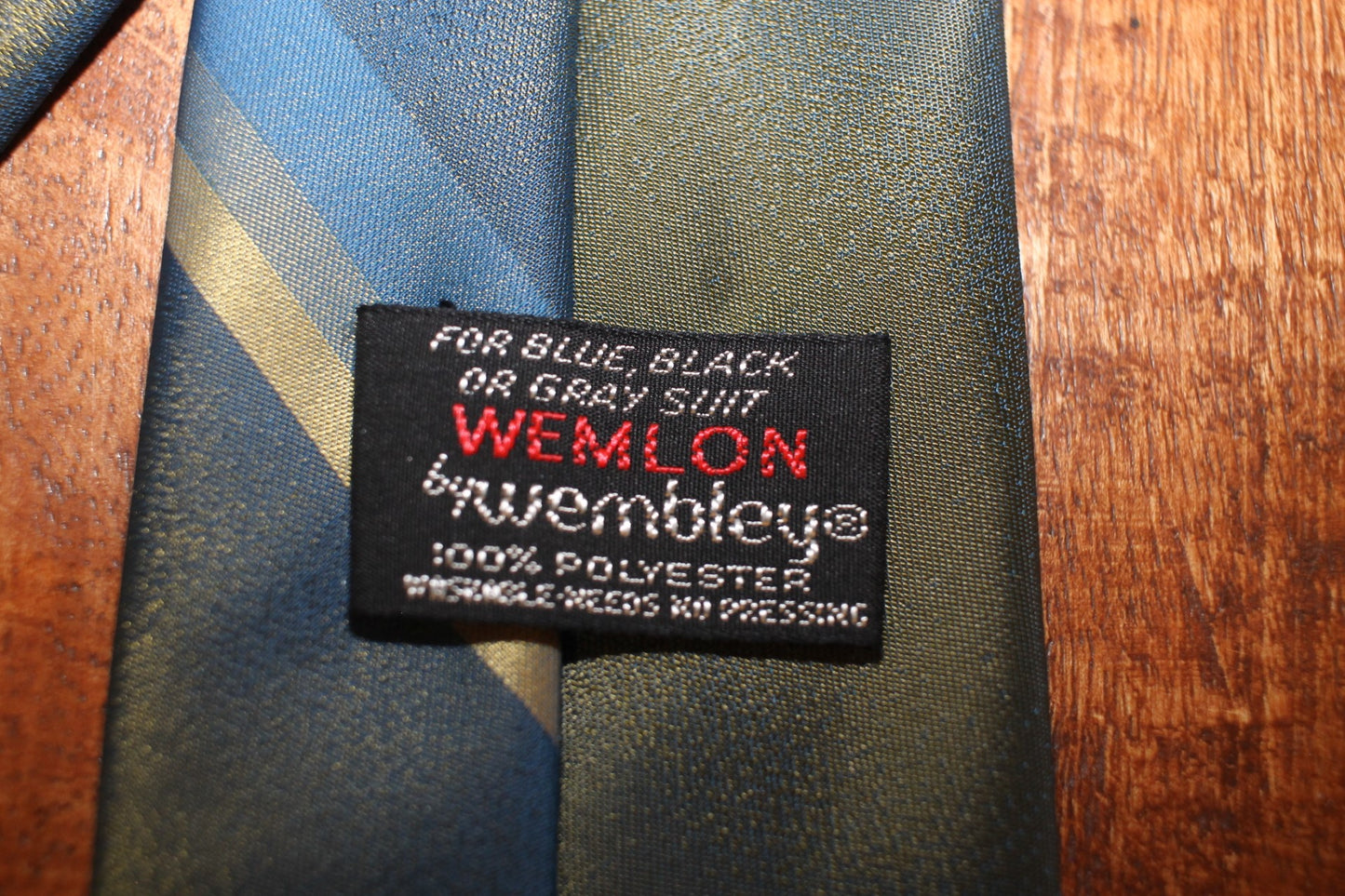 Vintage Wembley blue gold metallic look skinny tie