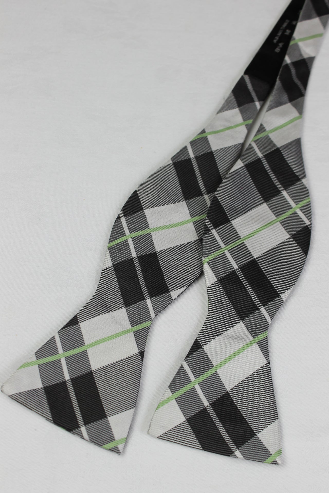 Tie Bar Grey White Lime Plaid Silk Self Tie Straight End Bow Tie
