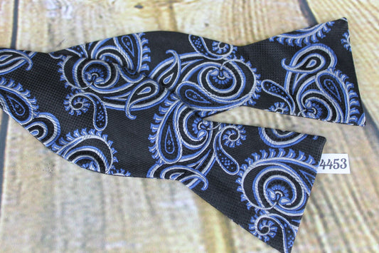 The Tie Bar 100% Silk Self Tie Straight End Thistle Bow Tie Navy Silver Paisley