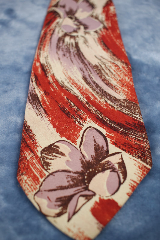 Vintage1940s/50s red lilac cream floral pattern swing tie