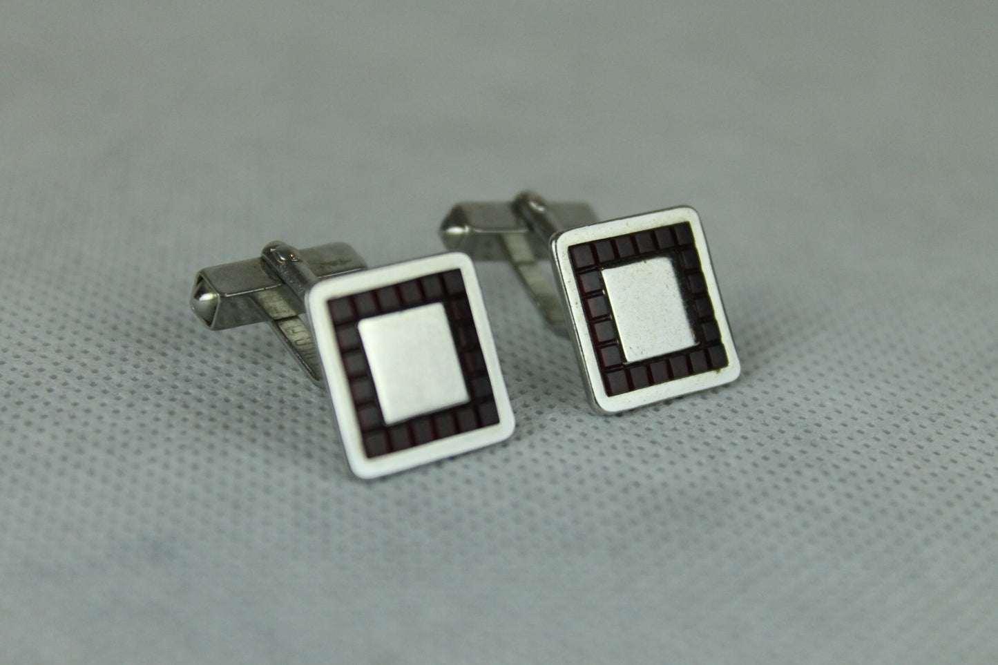 Vintage Swank Silver Red Inset Cuff Links