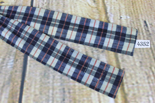 Superb Vintage Virginia Payne Tartan Plaid Denim Blue Self Tie Paddle Bow Tie