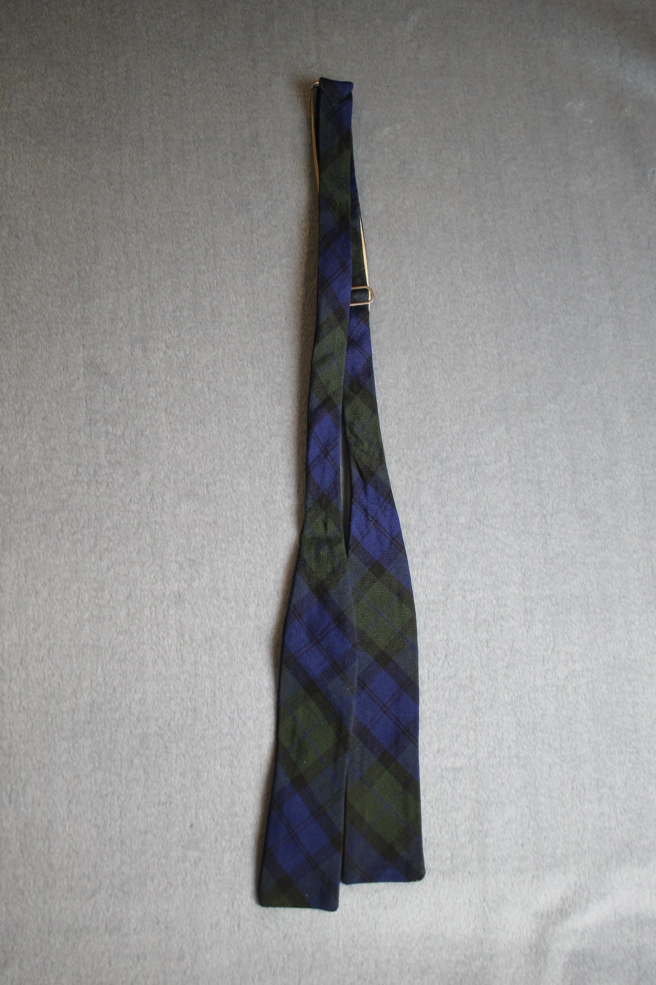 Vintage self tie paddle end blue green tartan pattern bow tie adjustable